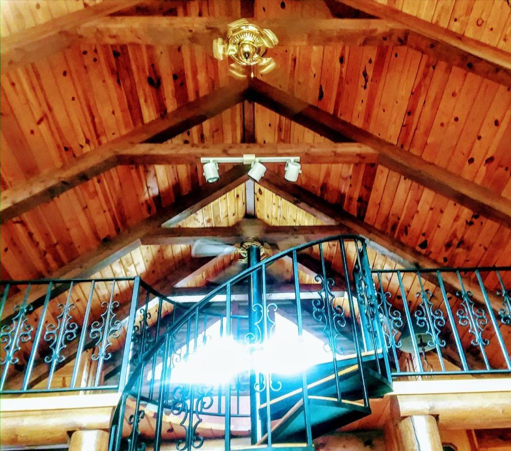 Cherokee Mountain Log Cabins Eureka Springs Εξωτερικό φωτογραφία