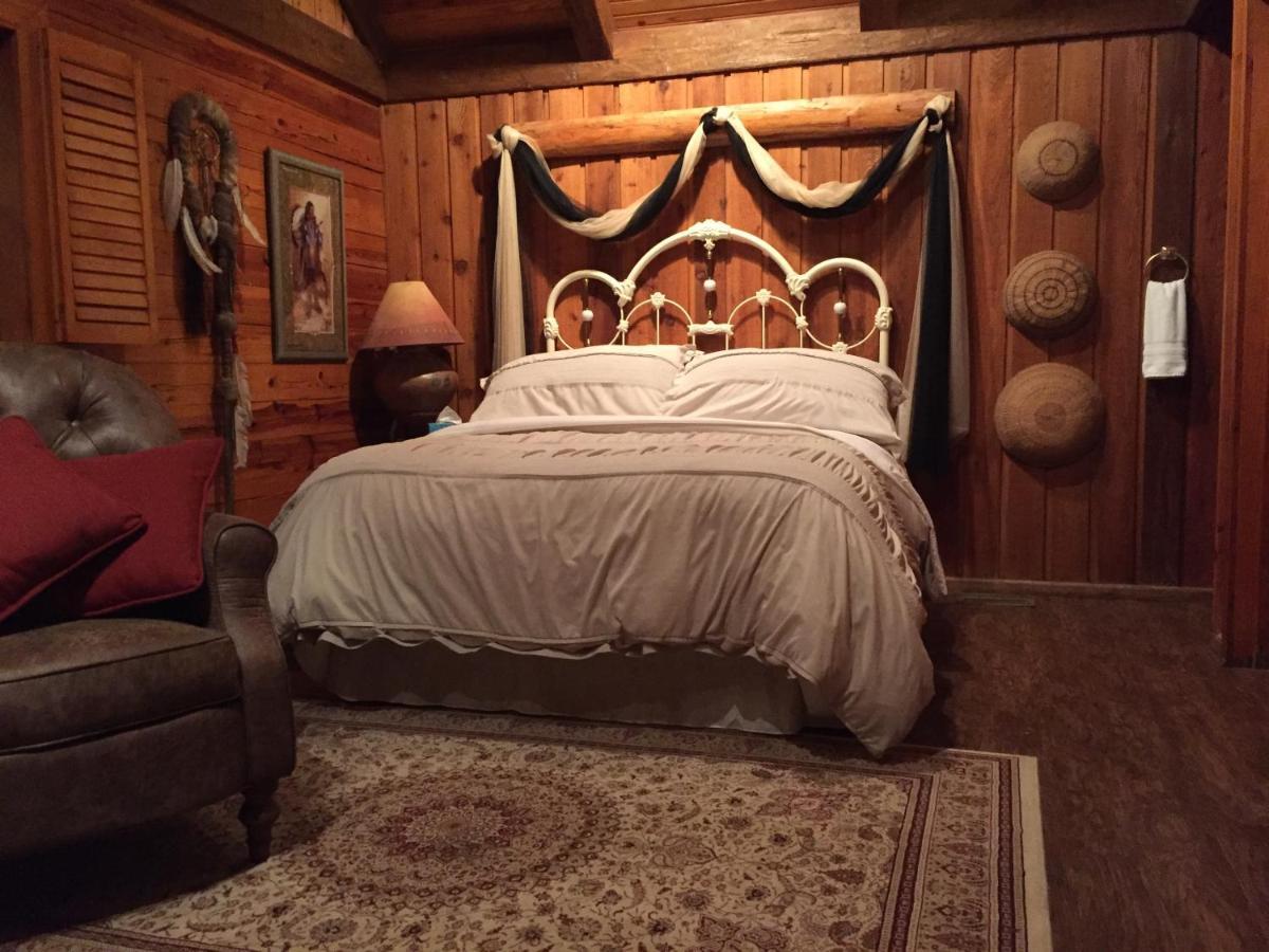 Cherokee Mountain Log Cabins Eureka Springs Εξωτερικό φωτογραφία